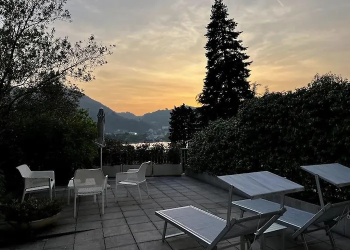 Terrace On The - Downtown Côme